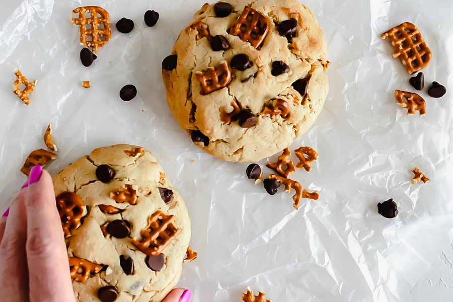 Air Fryer cookies with pretzels pieces and chocolate chips